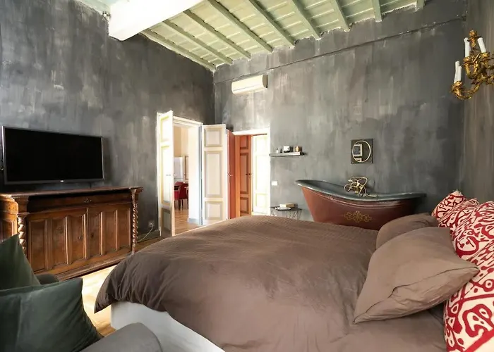 Farnese Designer Loft By Romeloft דירה רומא